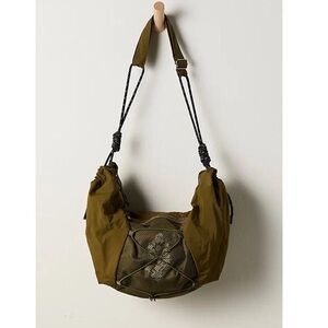 FREE PEOPLE Happy Landing Sling Bag - OliveNWOT
